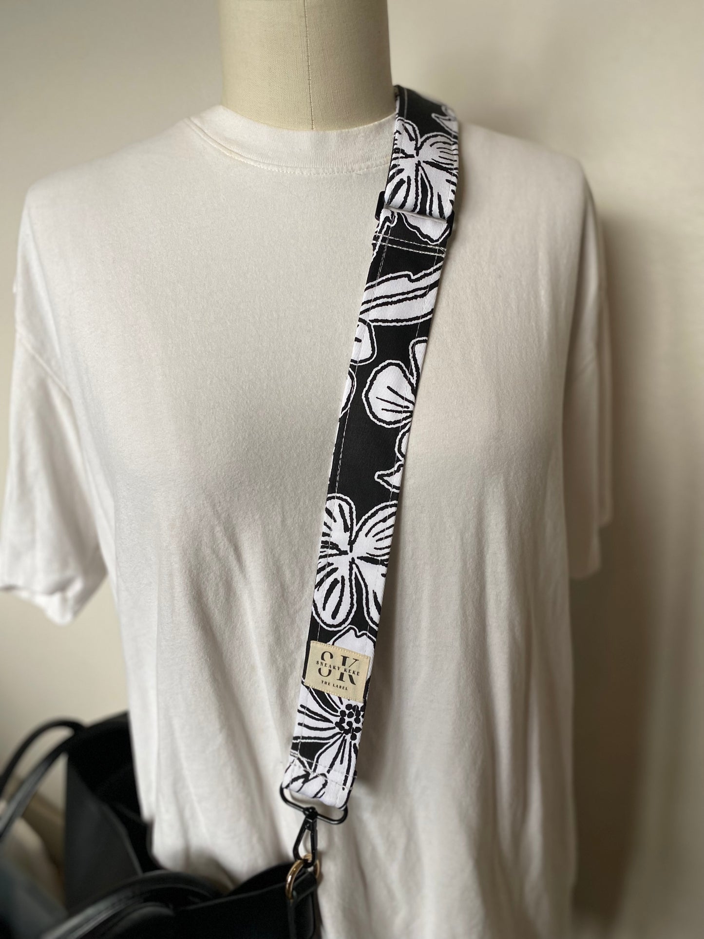 Black & White Flowers Adjustable Bag Strap